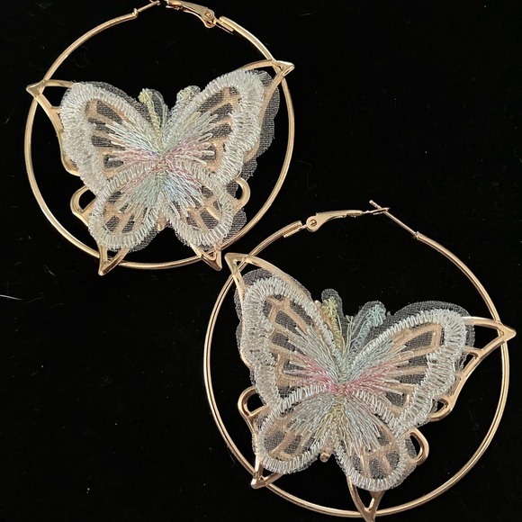NWT Butterfly hoop earrings. 2.5”. Beautiful shimmer effect.  Goldtone - Picture 1 of 2